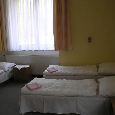 Szálloda Rekreacne Zariadenie 2*